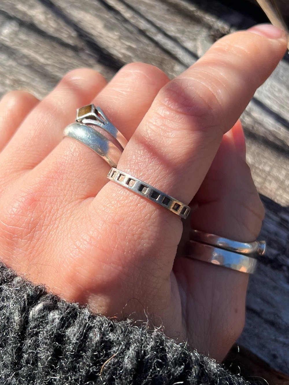 Sterling Silver Ring - Picture 4 of 10